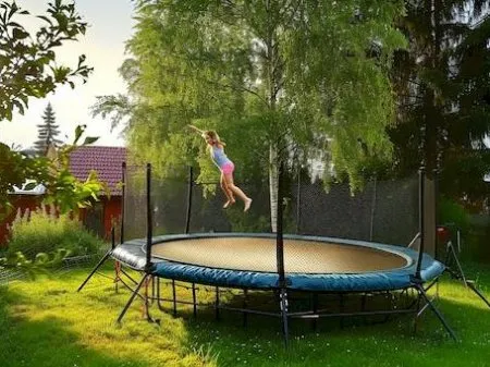 Faut il une autorisation d'urbanisme pour un trampoline ?