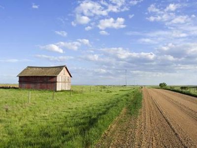 Construire en zone agricole : comment obtenir un permis de construire ou une déclaration préalable ?