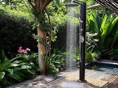 autorisation d’urbanisme pour une douche ou un cabinet en extérieur