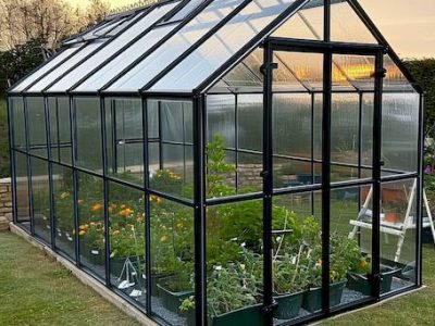 Faut il une autorisation d’urbanisme pour une serre de jardin ?